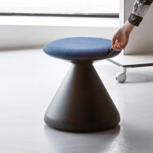 Fungus ambientata 05 300x300 - Le nouveau fauteuil FUNGUS by Milani est arrivé!