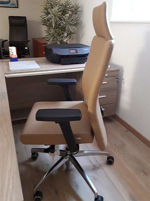 chaise design ergonomique - chaise de bureau ergonomique : comment lutter contre le mal de dos